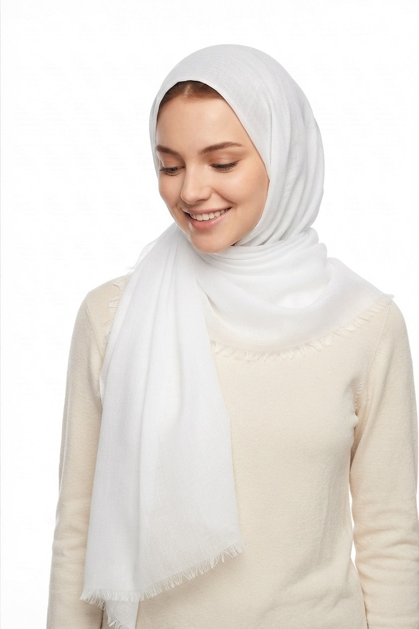 Soft-Touch Poly-Cotton Shailah - White