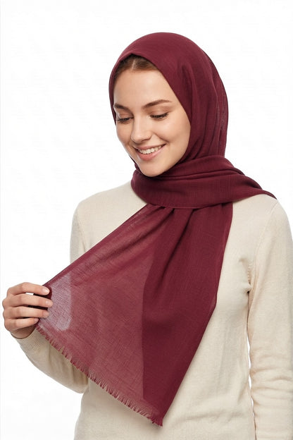 Soft-Touch Poly-Cotton Shailah - Maroon